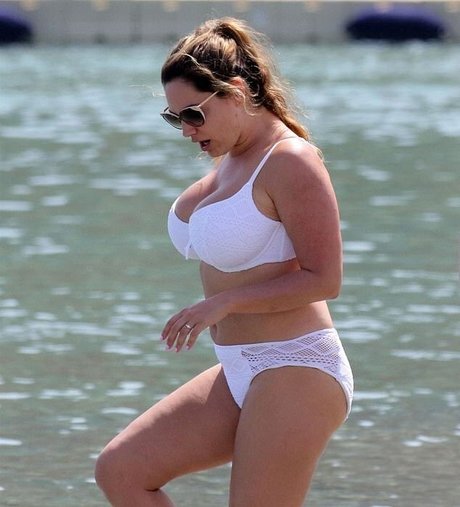Kelly Brook photo 141