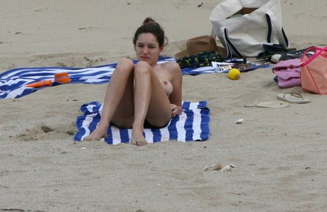 Kelly Brook photo 152