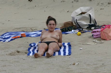 Kelly Brook photo 200