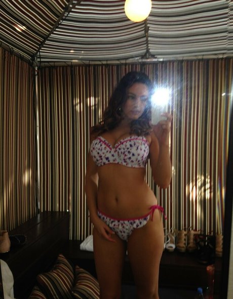 Kelly Brook photo 209