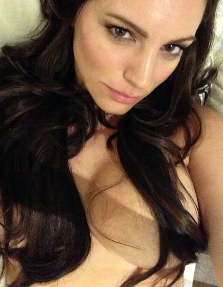 Kelly Brook photo 213