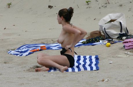 Kelly Brook photo 236