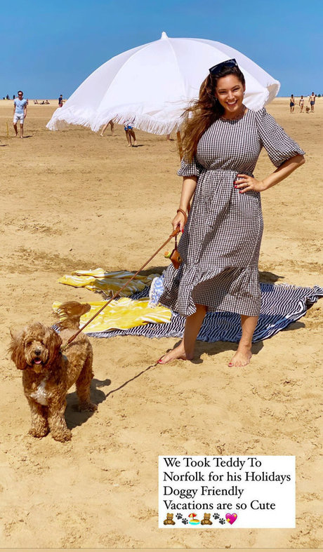 Kelly Brook photo 420