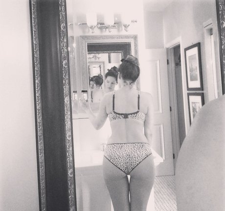 Kelly Brook photo 469