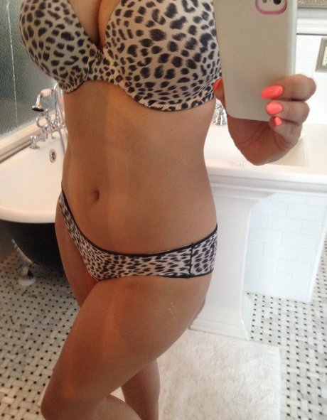 Kelly Brook photo 473