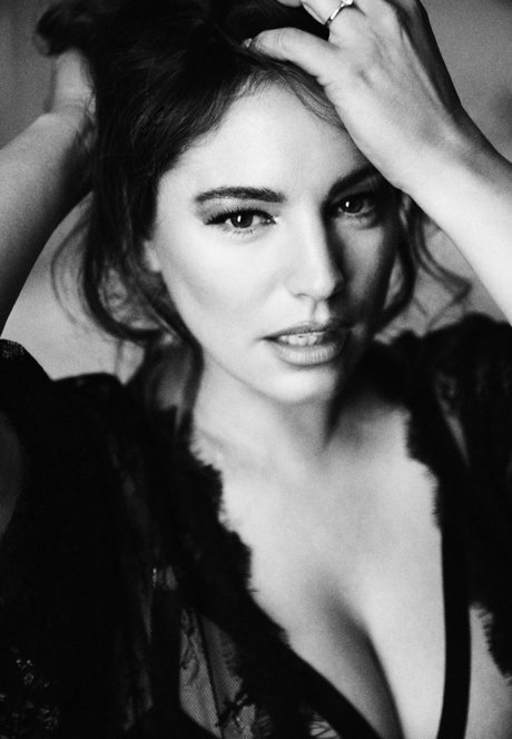 Kelly Brook photo 567