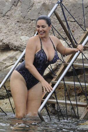 Kelly Brook photo 48
