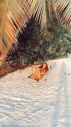 Kelly Brook photo 65