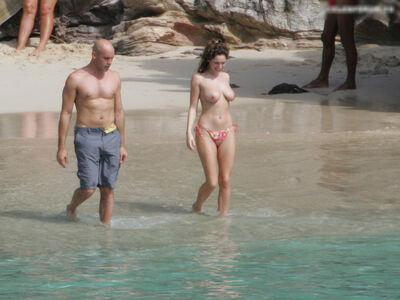 Kelly Brook photo 94