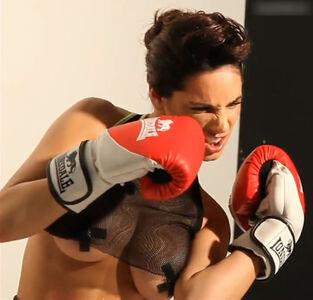 Kelly Brook photo 110