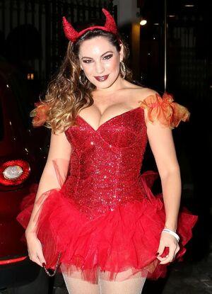 Kelly Brook photo 324