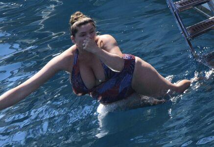 Kelly Brook photo 333