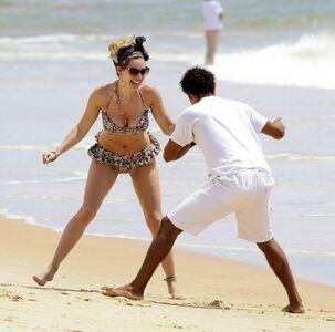 Kelly Brook photo 342