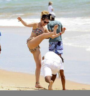 Kelly Brook photo 353