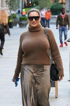 Kelly Brook photo 396