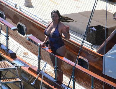 Kelly Brook photo 433