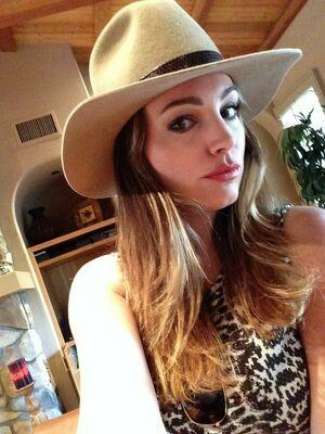 Kelly Brook photo 547