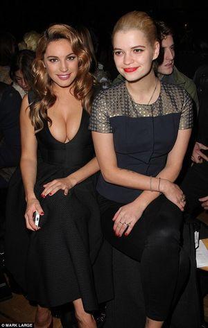 Kelly Brook photo 762