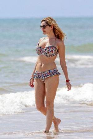 Kelly Brook photo 927