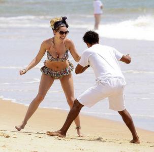 Kelly Brook photo 930