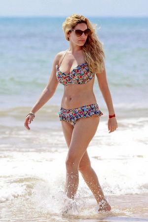 Kelly Brook photo 932