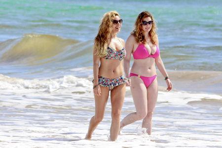 Kelly Brook photo 933