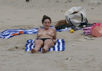 Kelly Brook photo 1039