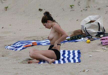 Kelly Brook photo 1046