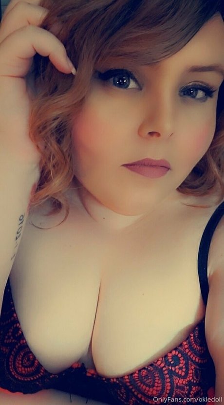 Kelly Pierce photo 20