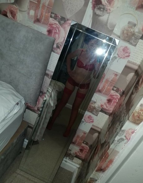 Kelly Walker photo 28
