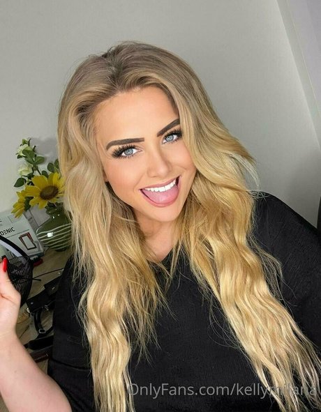 Kellymilana photo 36