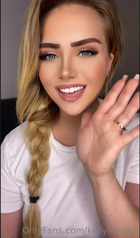 Kellymilana photo 76
