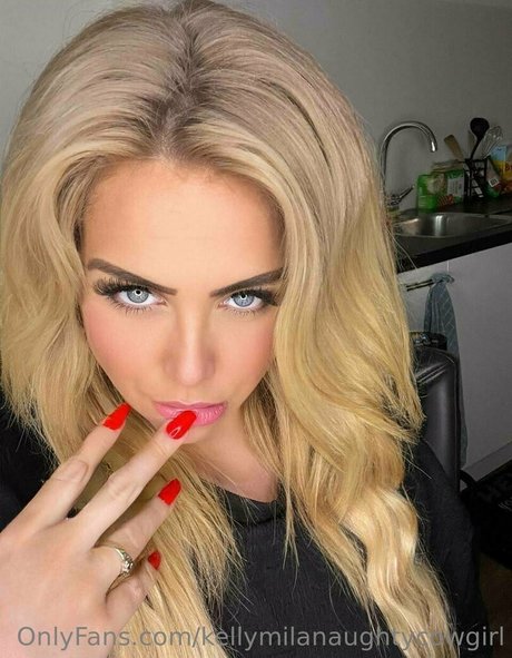 Kellymilana photo 99