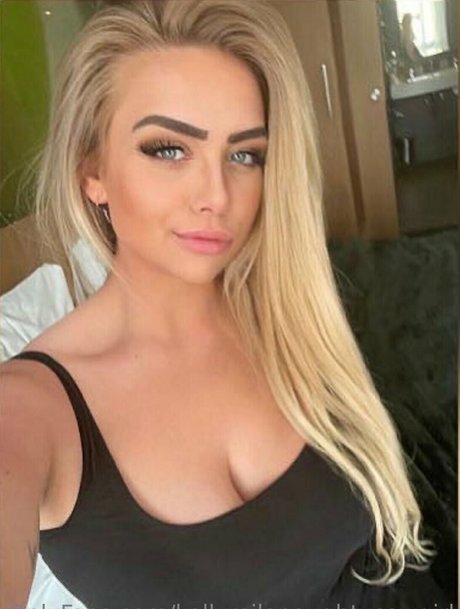 Kellymilana photo 172