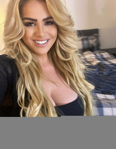 Kellymilana photo 178