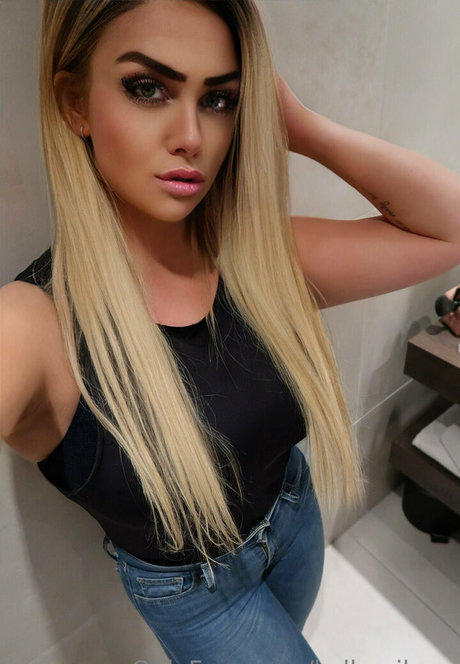 Kellymilana photo 181