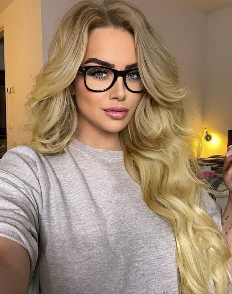 Kellymilana photo 205