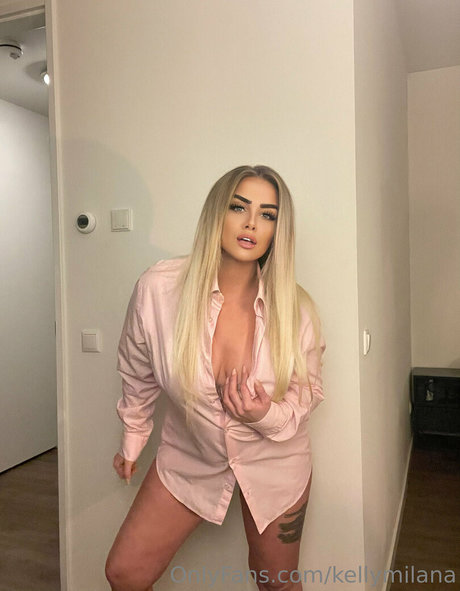 Kellymilana photo 233