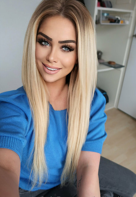 Kellymilana photo 240