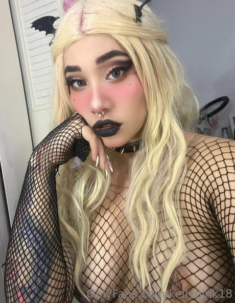 Kellypink18 photo 10