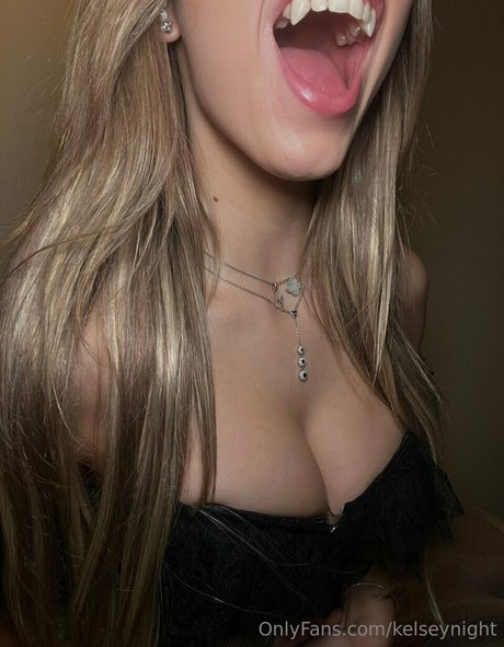 Kelsey Night photo 18