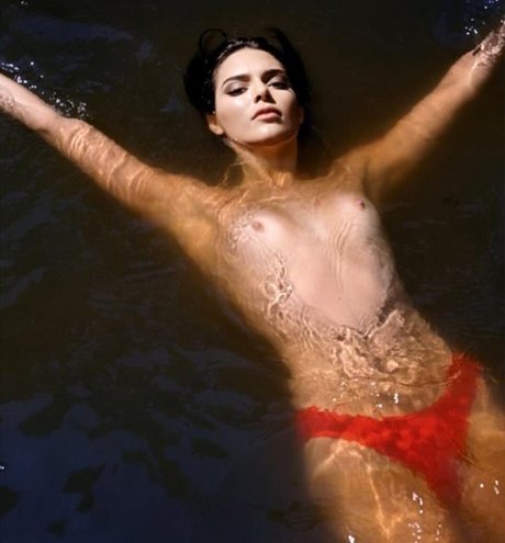 Kendall Jenner photo 77