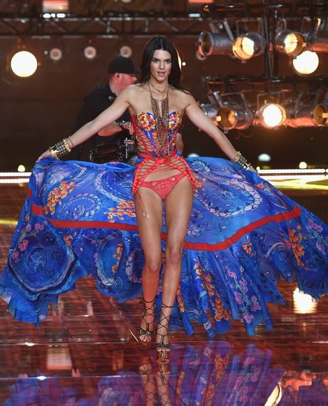 Kendall Jenner photo 262