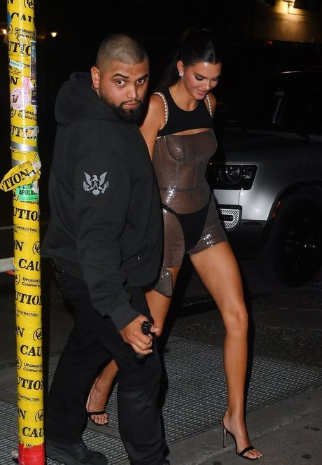 Kendall Jenner photo 353