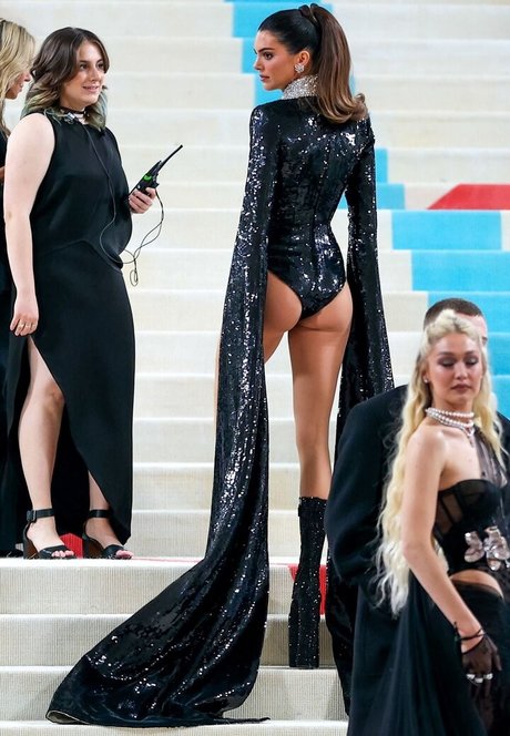 Kendall Jenner photo 386