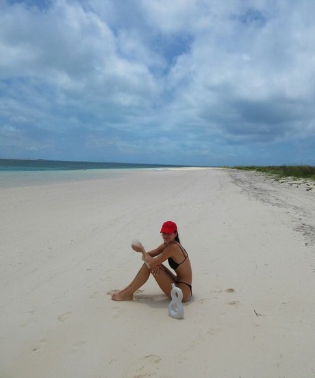 Kendall Jenner photo 397