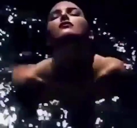 Kendall Jenner photo 421