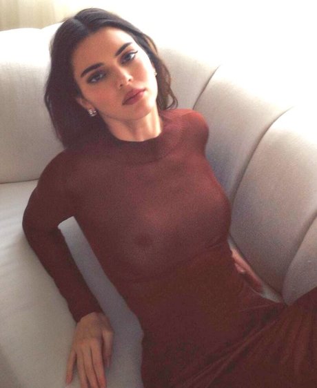 Kendall Jenner photo 447