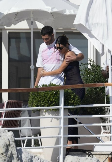 Kendall Jenner photo 457