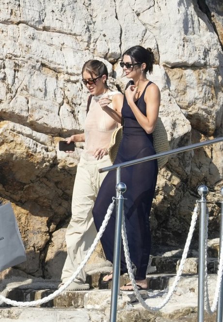 Kendall Jenner photo 460